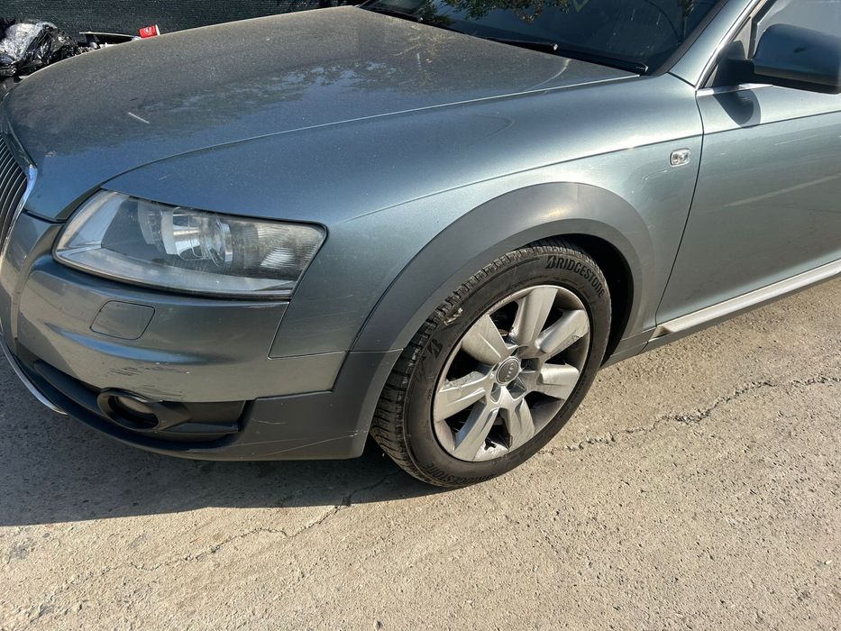 Aripă stânga față Audi A6 Allroad 2008