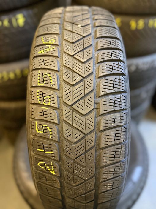 215/65/16 Pirelli, în stare bună!