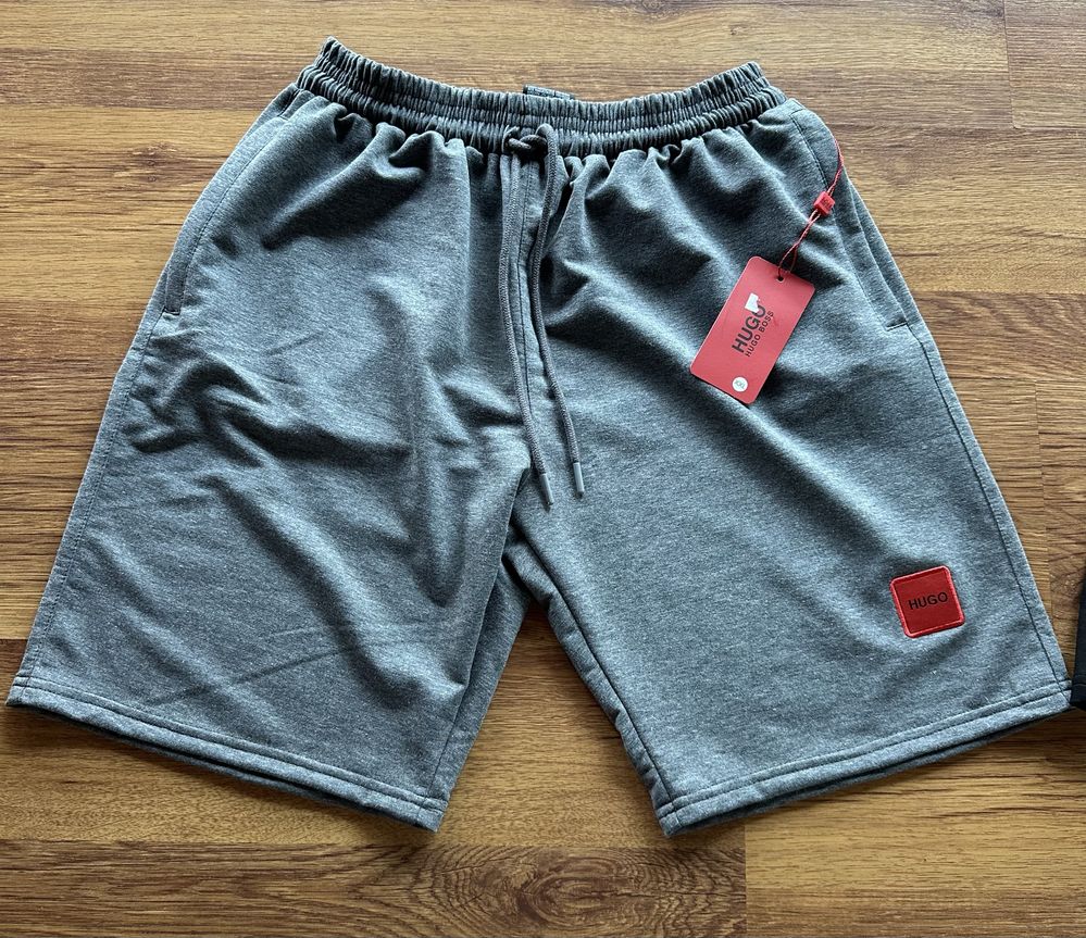 Мъжки,памучни,къси панталонки Hugo BOSS в сиво и черно,БАТАЛ