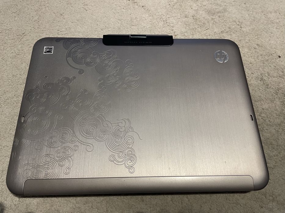Laptop HP Touchsmart TM2 ecran rotativ touch Intel U4100 4gb ram 160gb