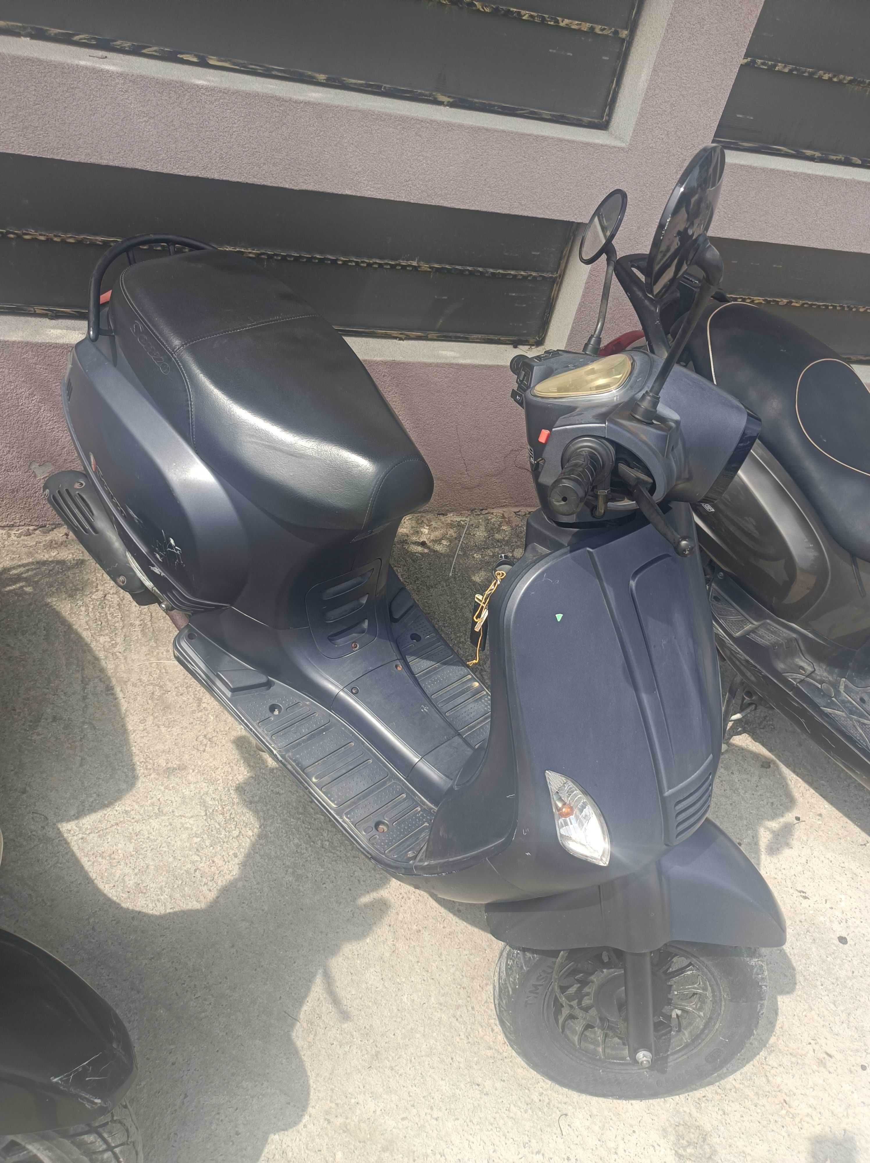 Masina uz personal,scuter glovo ,bolt food ,rent a car,