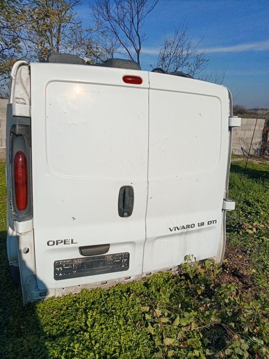 Врати за Опел Виваро