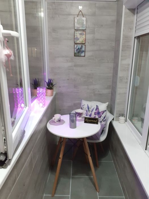 Трапезна маса и стол