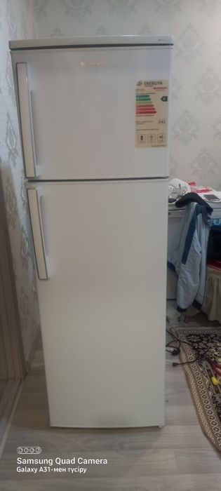 Продаю холодильник