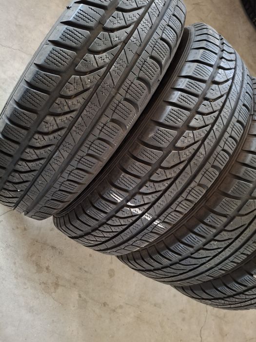 4 Anvelope de iarnă 155 65 r14 Dunlop