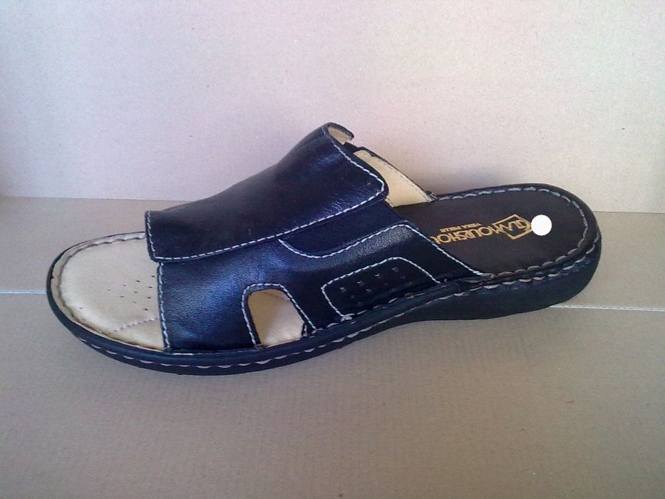 Продава обувки чехли сандали естествена кожа