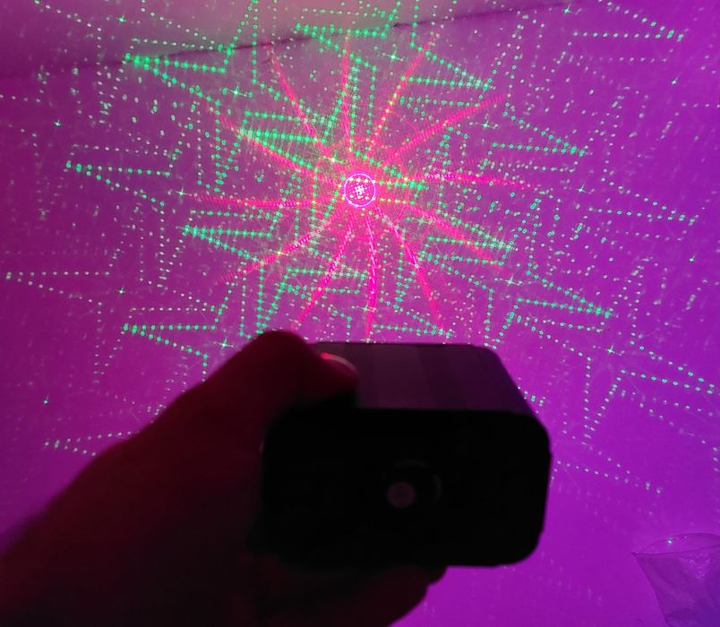 DJ Disco Laser за партита с вградена презареждаща се акумулаторна бате