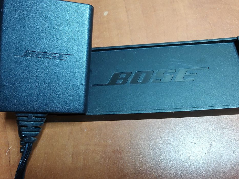 Adaptor alimentator 12V 0.833A Bose si dock SoundLink Mini Charger