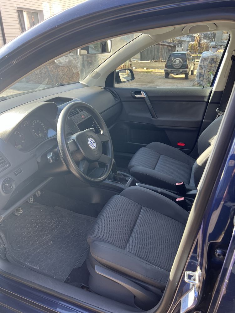VW Polo 1.4 бензин