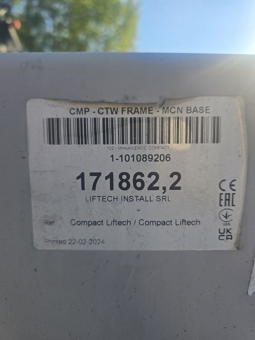 Lift - schelet metalic