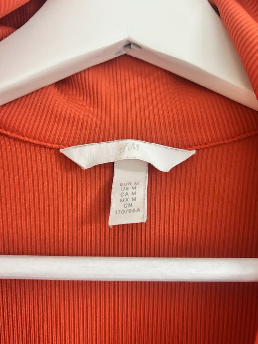 Bluza sport H&M, impecabilă.