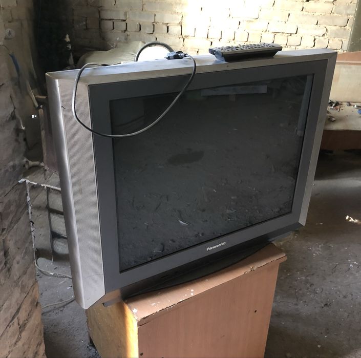 Продаю телевизор Panasonic