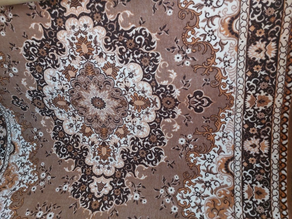 Ковры новые 200/300