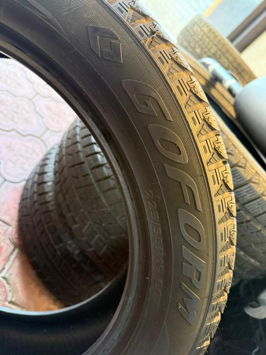 Продается Новые Шины размер 225/55/R19