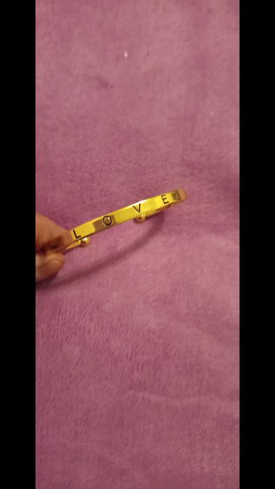 Set ceas de dama cu brățară Love auriu