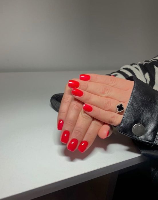 Unghii semi 120 de lei Dr taberei