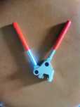 Cleste sigilat plumbi contoare apa,contoare de gaz,contoare electrice