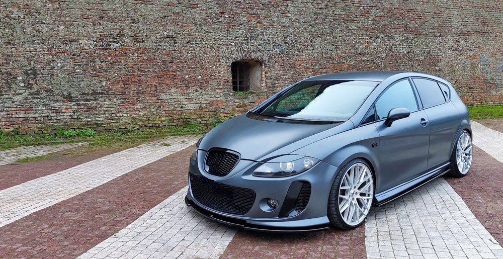 Lip si praguri Seat Leon 1p Aero Maxton Design style, fibra de sticla