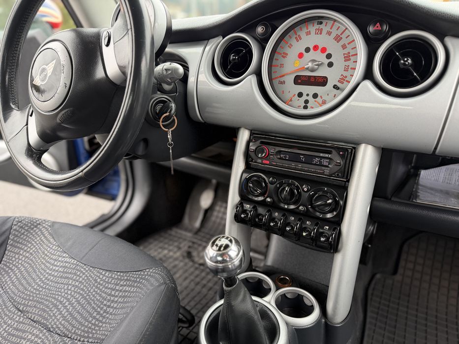 Mini Cooper 1.6i 2001 Inmatriculat