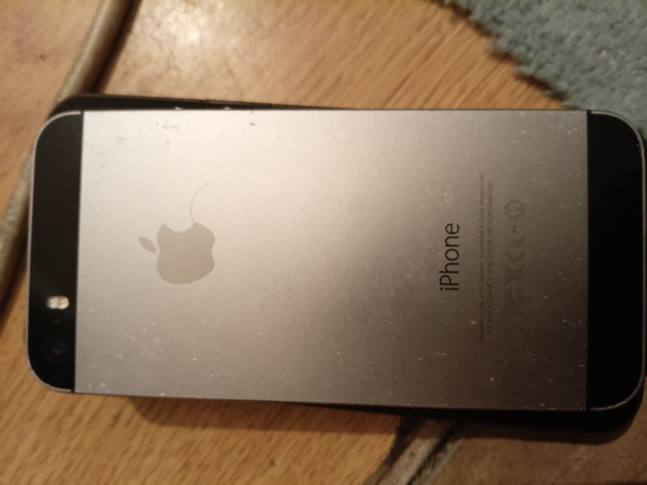 Айфон 5s без коробки