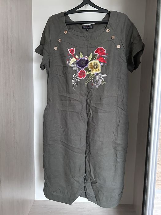 Платье женское повседневное