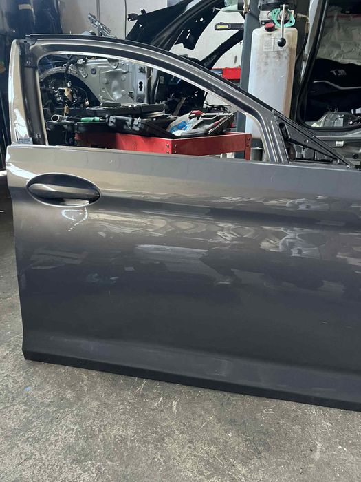 Bmw G30 десни врати перфектни