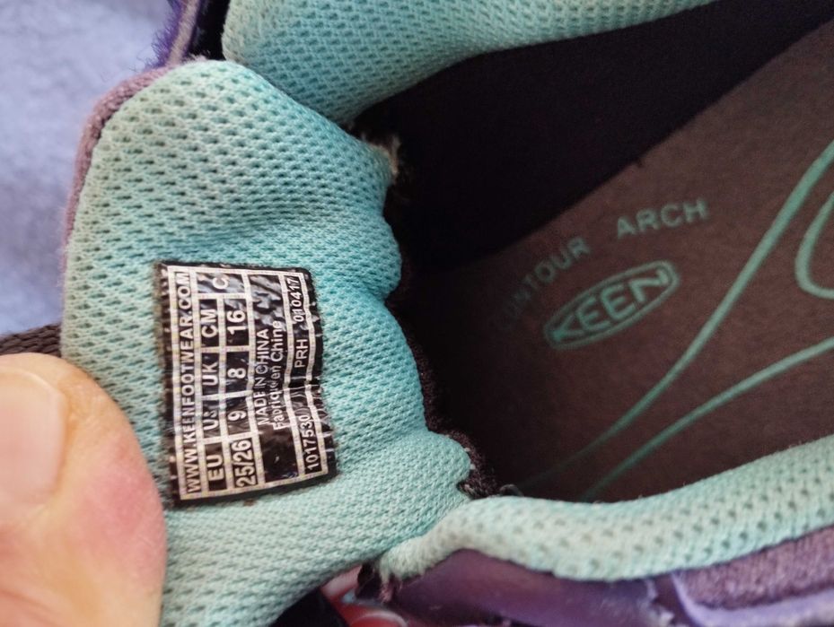 Обувки Keen waterproof номер 25/26.