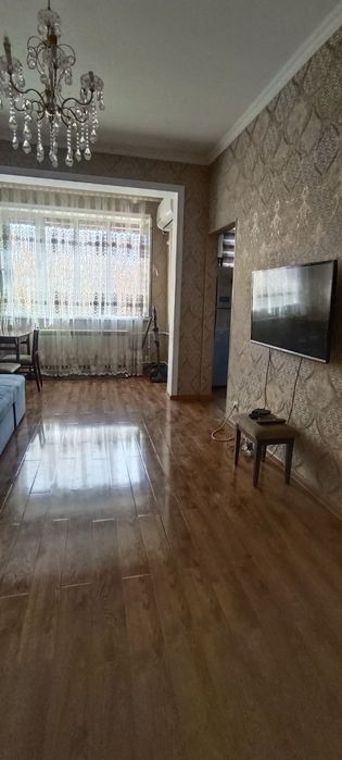 Аренда Чиланзар 3 по ул Мукими  2/4/4 с мебелью и техникой