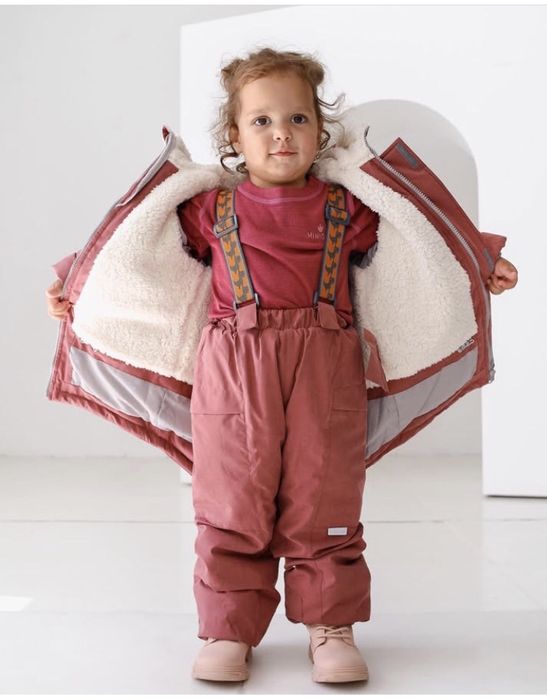 Зимний комплект Дино идеальный вариант для морозной зимы