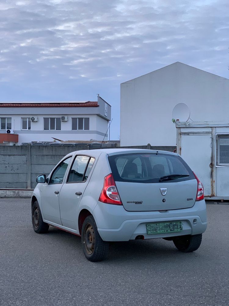 Dacia sandero 2009 1.4 benzina