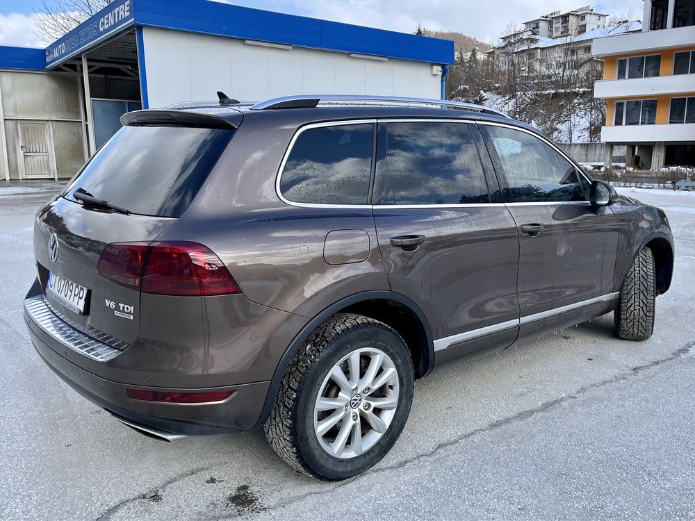 VW Touareg 3.0TDI 240кс.