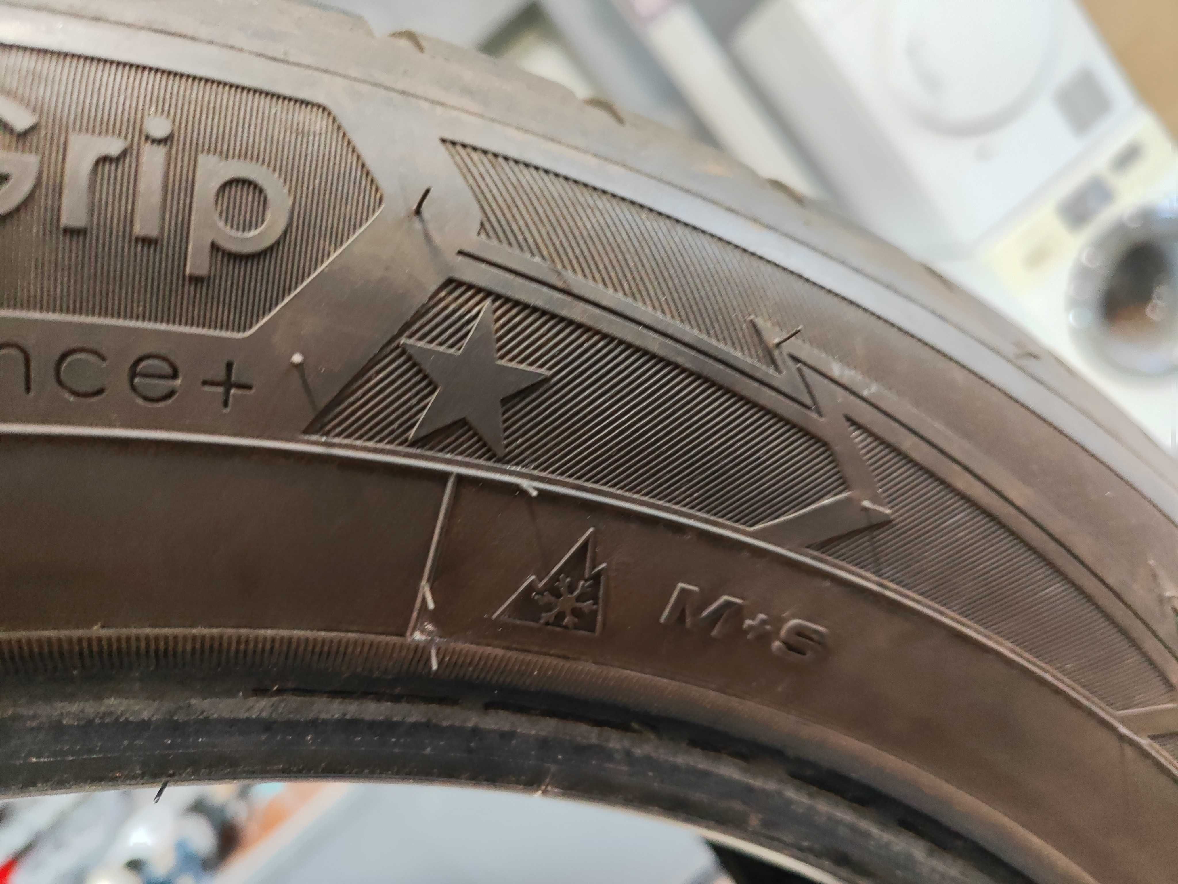 4бр. зимни гуми 255/50/21 Goodyear