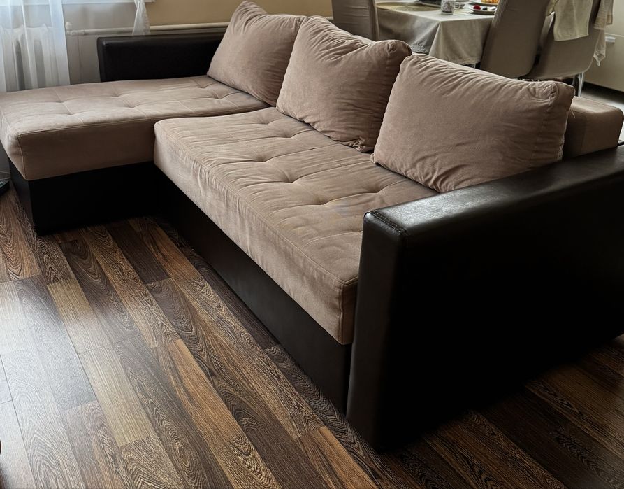 Продам диван угловой