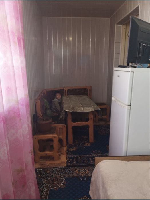 Srochno 2 xonali uy sotiladi