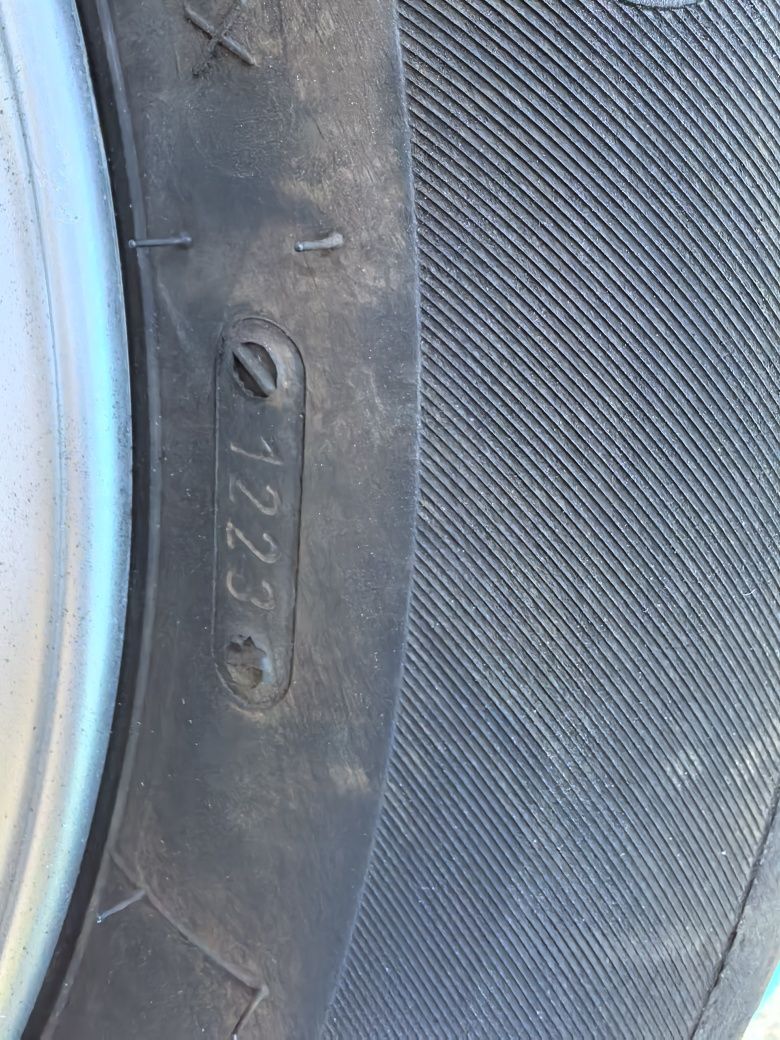 Летни гуми 195/60 r15 DOT 23