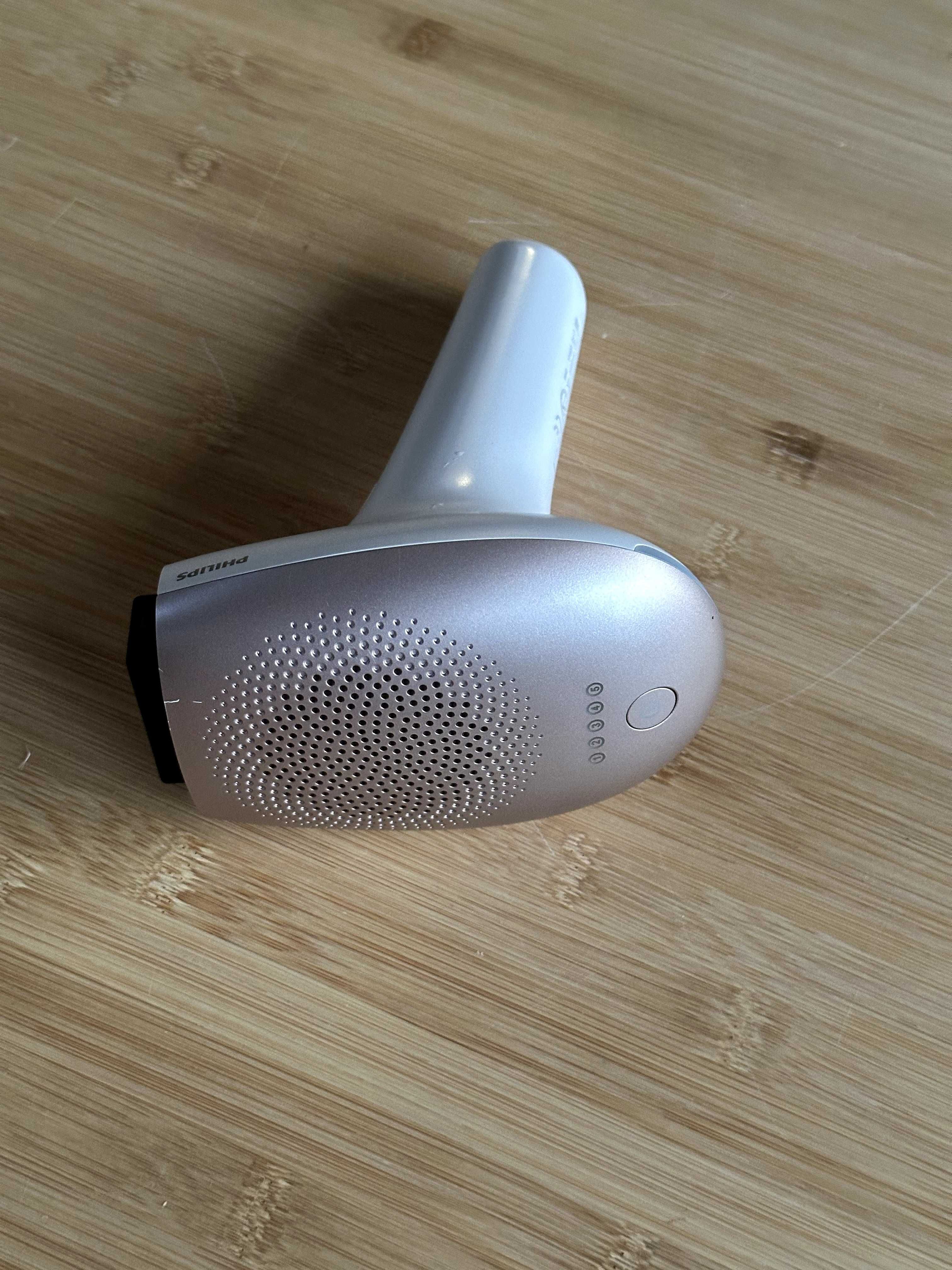 Фотоепилатор PHILIPS LUMEA SC1997/00