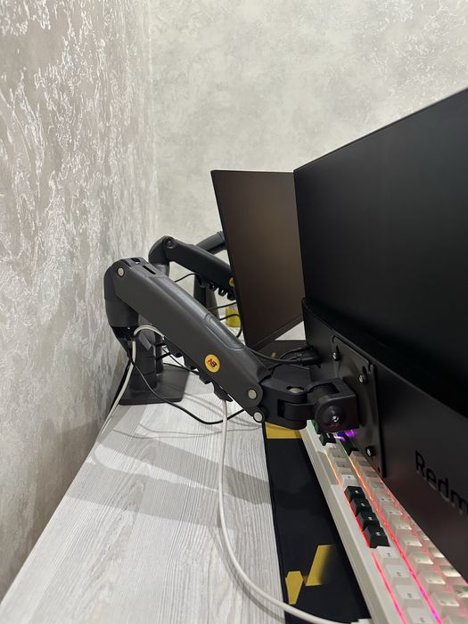 Продается монитор Mi 24 дюма/180 Гц