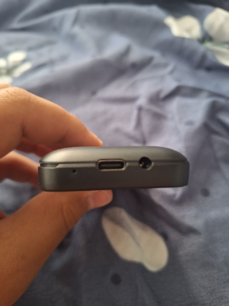 Telefoane cu butoane maxcom mm248