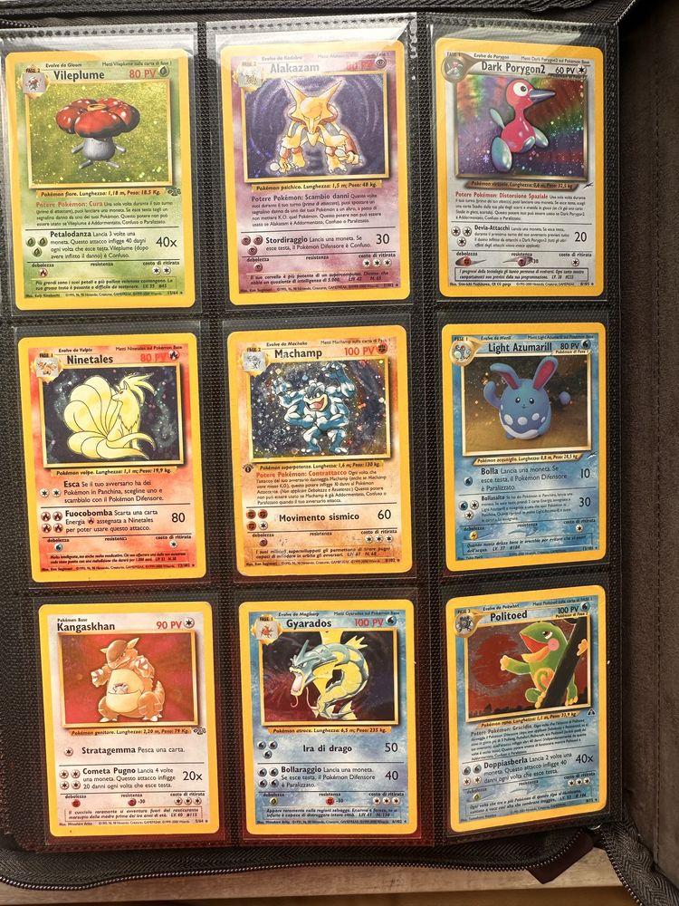 Cartonase pokemon 1999-2000 jungle fossil base set