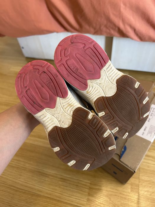 Adidasi zara marimea 26