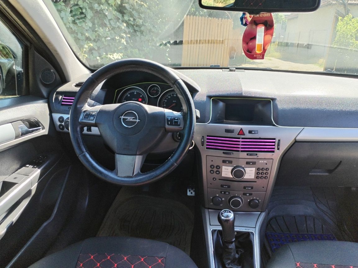Vand Schimb Opel astra h break 1.9 cdti
