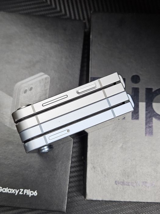 Sale! SamSung Z Flip 6 12/256Gb