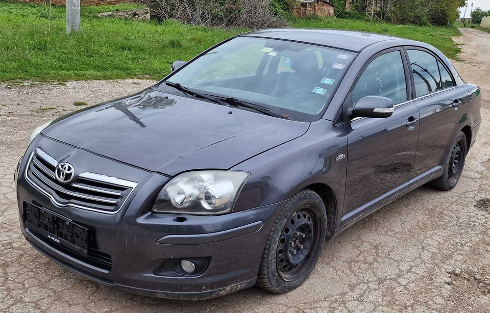 Toyota Avensis 2.2 D-CAT на части Тойота Авенсис 2.2 на части