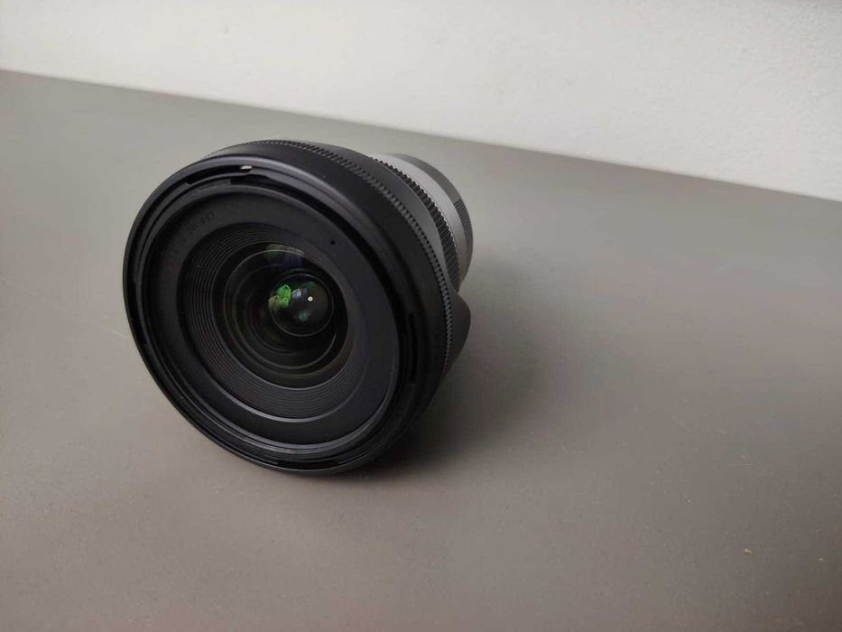 Sigma 16mm f1.4 montură EF-M pentru Canon
