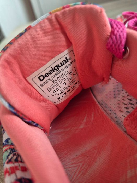 Tenesi Desigual colorati, subtiri, marimea 40 (buni ptr 39)