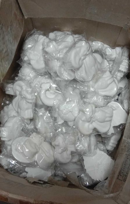 Бракованные гипсовые фигурки 79 шт = 1000 тг.