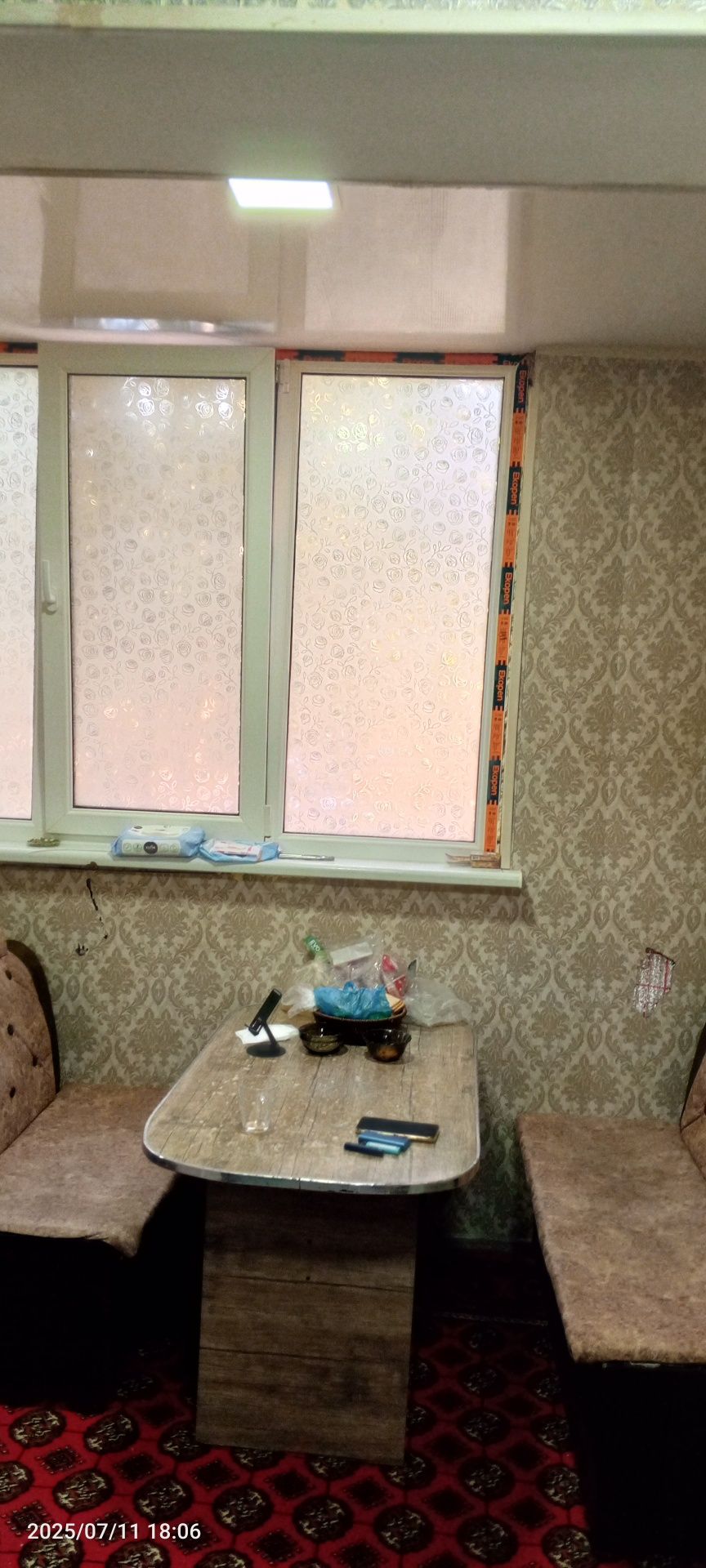 Срочно продаю квартиру 2 компания 1 этаж