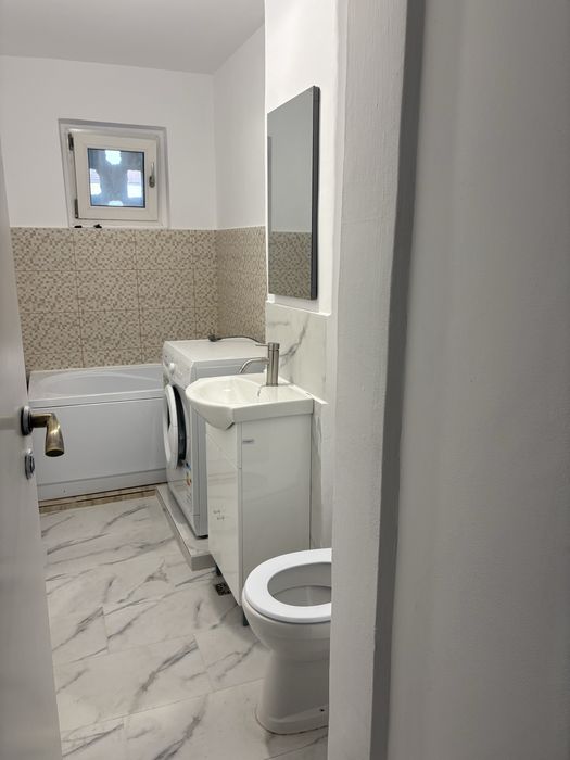 Inchiriez apartament 2 camere Moroasa