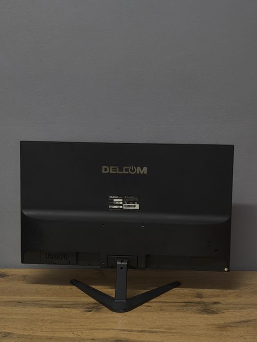 Монитор 24 1080p есть 20шт