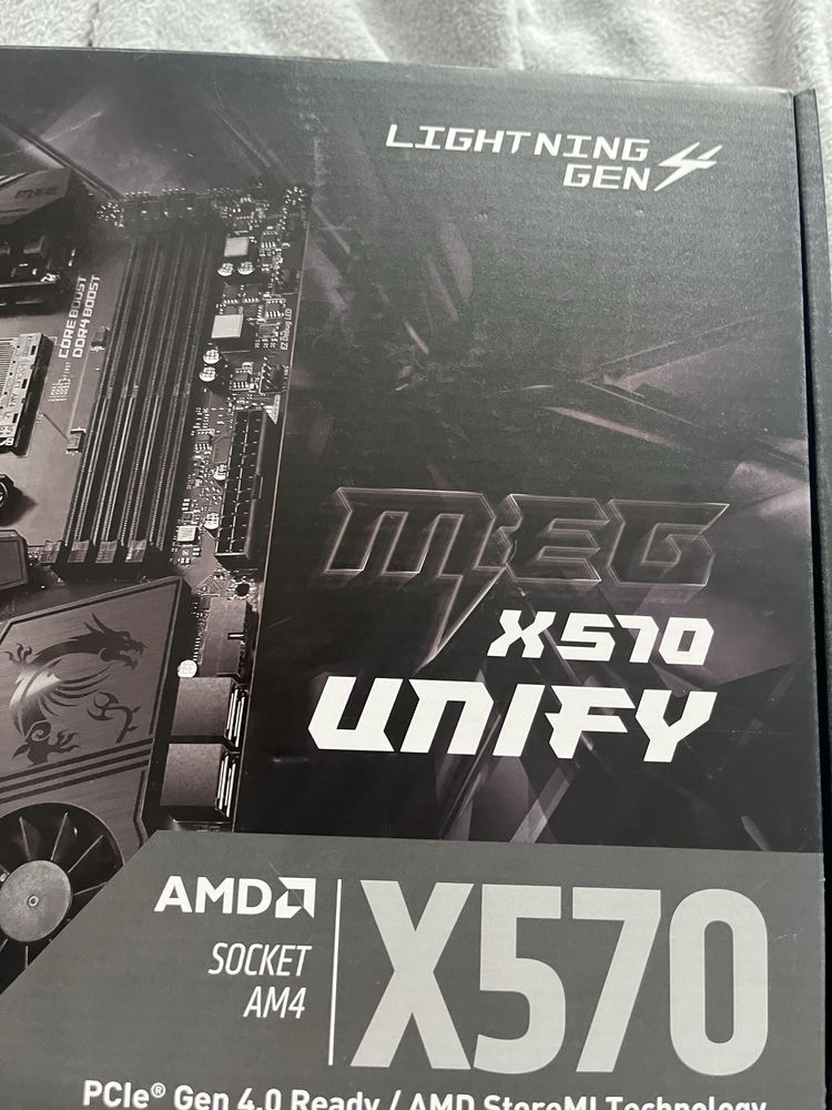 Vând kit gaming